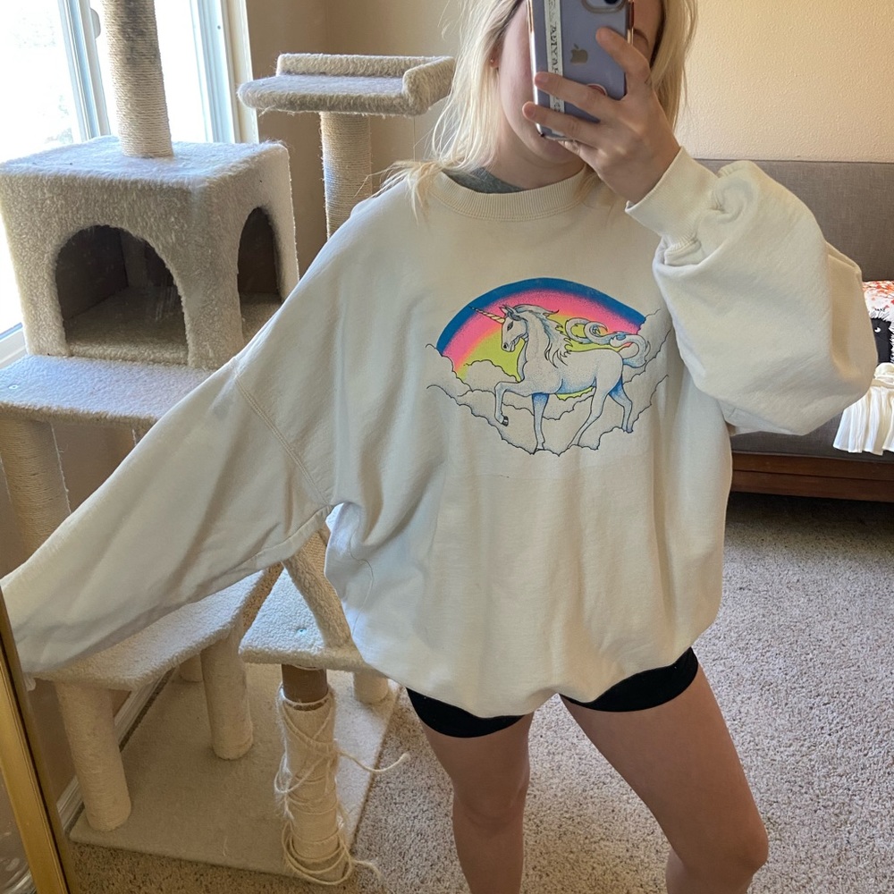 Unicorn crewneck!